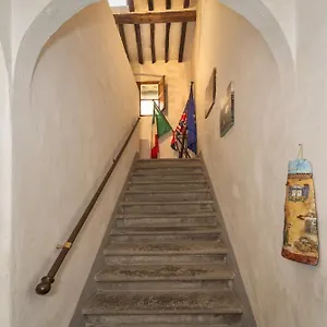 Due Borghi Guest House